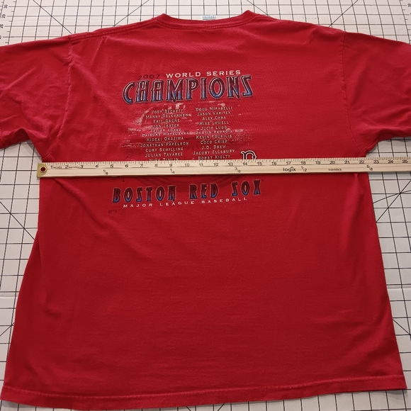 2007 Boston Redsox World Series Champs Tee, L, Red, Good condition (faded some) - Picture 4 of 5